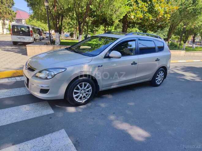 Hyundai i30 2009, 380,000 km - 1.4 l - Zaqatala