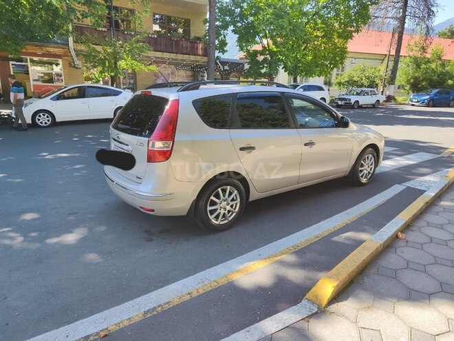 Hyundai i30 2009, 380,000 km - 1.4 l - Zaqatala