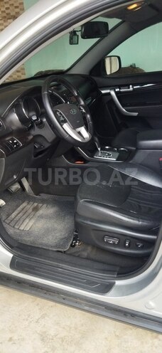 Kia Sorento 2011, 155,000 km - 2.0 l - Qusar