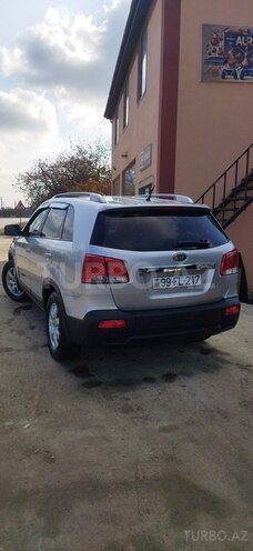 Kia Sorento 2011, 155,000 km - 2.0 l - Qusar