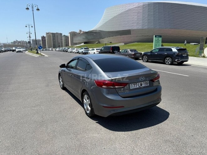 Hyundai Elantra 2018, 135,636 km - 2.0 л - Bakı