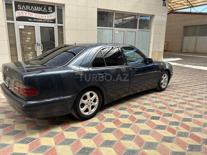 Mercedes E 220 d 1999, 251,963 km - 2.2 л - Sumqayıt