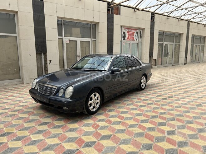 Mercedes E 220 d 1999, 251,963 km - 2.2 л - Sumqayıt