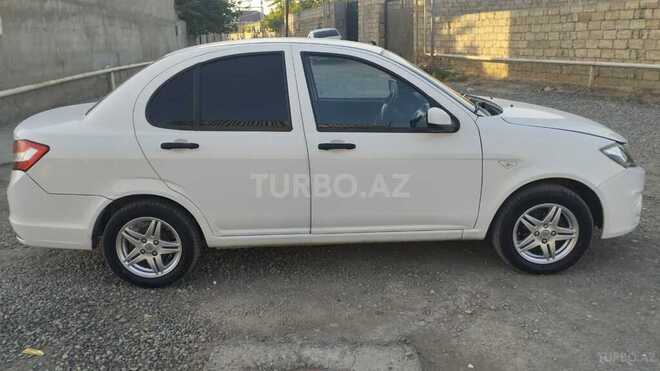 Saipa Saina-3