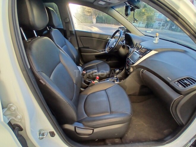 Hyundai Accent 2015, 177,500 km - 1.6 l - Bakı