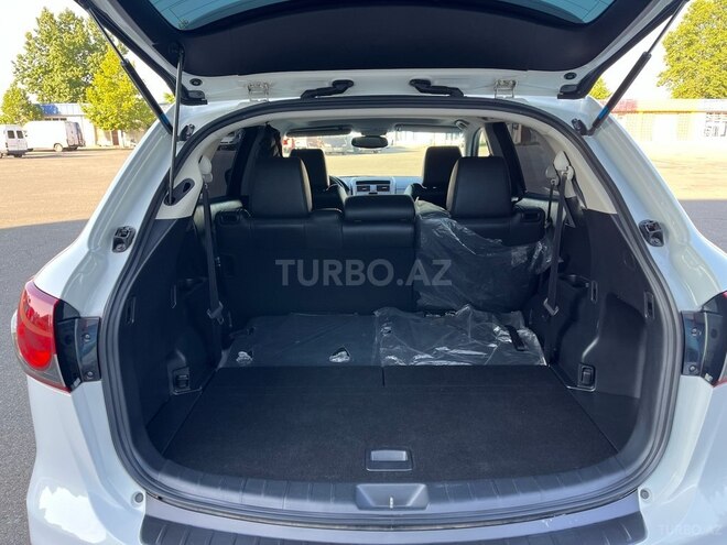 Mazda CX-9-11