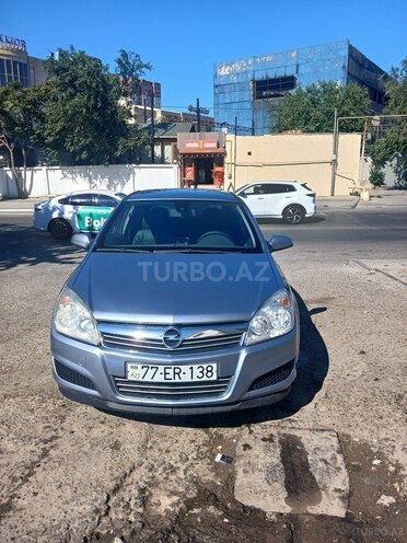 Opel Astra 2009, 285,000 km - 1.8 l - Bakı