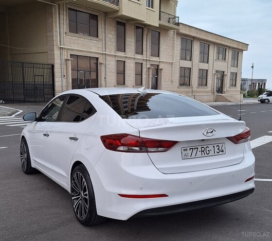 Hyundai Avante 2016, 104,500 km - 1.6 l - Bakı