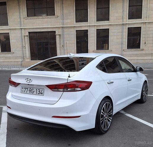 Hyundai Avante 2016, 104,500 km - 1.6 l - Bakı