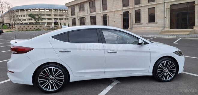 Hyundai Avante 2016, 104,500 km - 1.6 l - Bakı