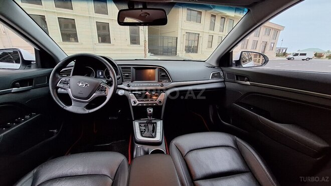 Hyundai Avante 2016, 104,500 km - 1.6 l - Bakı