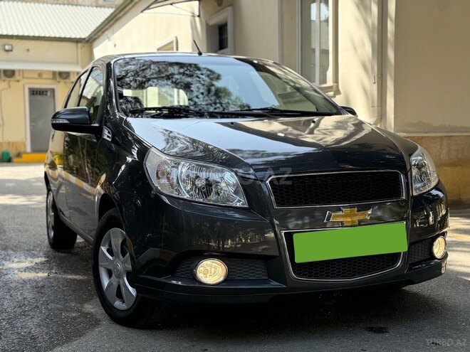 Chevrolet Aveo-1