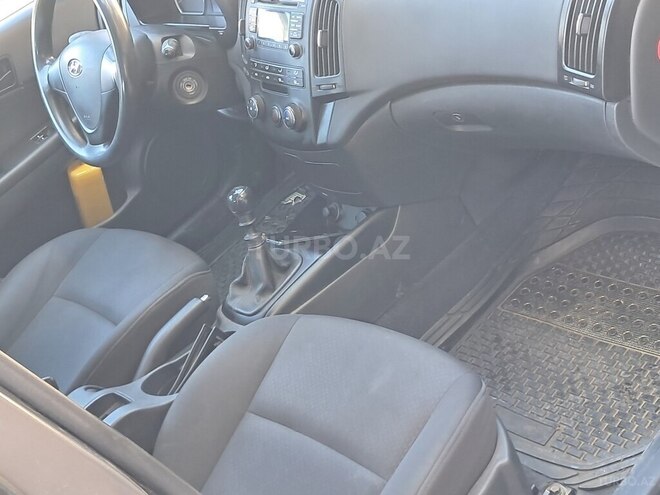 Hyundai i30 2008, 270,000 km - 1.4 l - Bakı