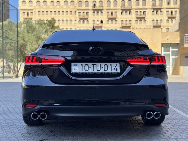 Toyota Camry-2