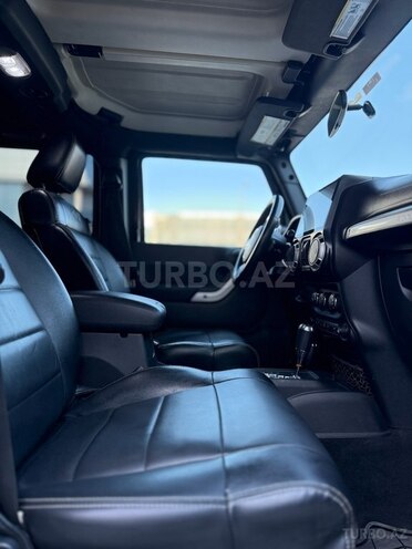Jeep Wrangler 2011, 190,000 km - 2.8 l - Bakı
