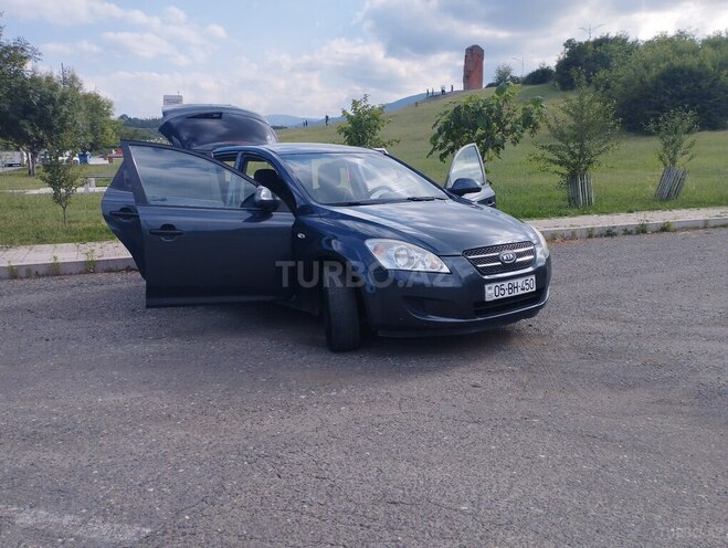 Kia Ceed 2007, 279,000 km - 1.6 л - Bakı