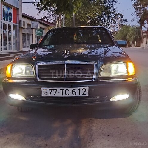 Mercedes C 180 1997, 428,953 km - 1.8 л - Biləsuvar