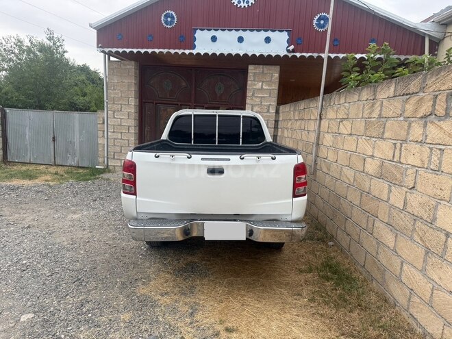 Mitsubishi L200 2016, 279,000 km - 2.5 l - Ağdam