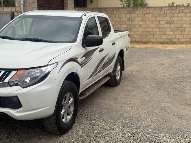 Mitsubishi L200 2016, 279,000 km - 2.5 l - Ağdam