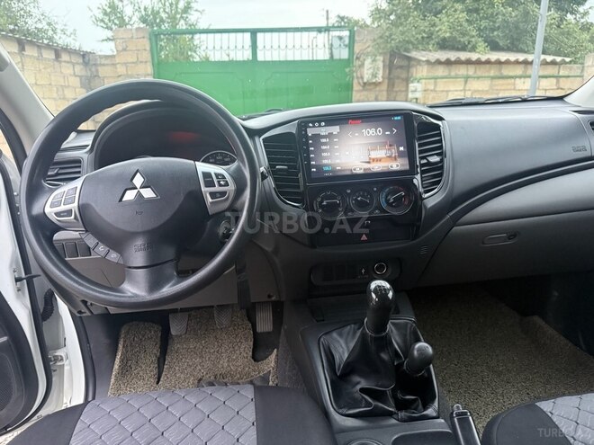 Mitsubishi L200 2016, 279,000 km - 2.5 l - Ağdam