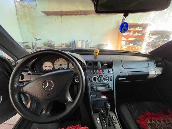 Mercedes C 180 2000, 176,029 km - 1.8 l - Yevlax