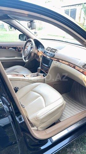 Mercedes E 350 2008, 314,000 km - 3.5 l - Quba