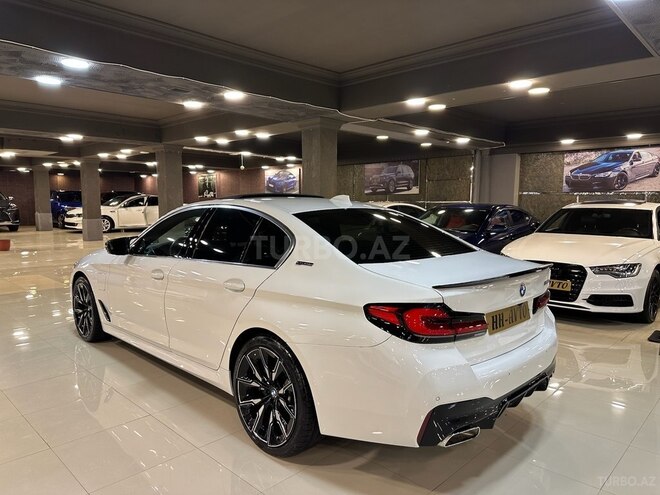 BMW 530e-4