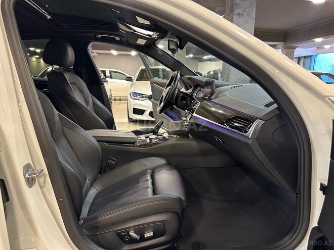 BMW 530e-9