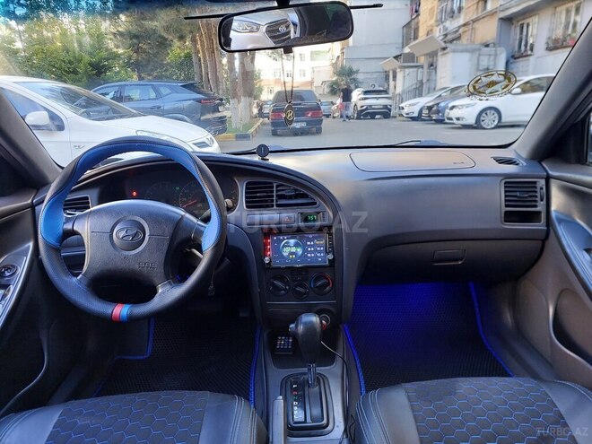Hyundai Elantra 2002, 255,000 km - 2.0 l - Bakı