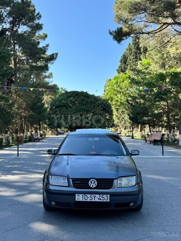 Volkswagen Jetta 2003, 233,000 km - 1.8 l - Bakı
