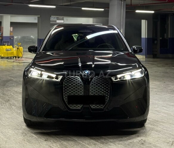 BMW  2024, 4,300 km - 0.0 l - Bakı