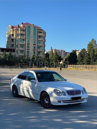 Mercedes E 320 2003, 337,000 km - 3.2 л - Bakı