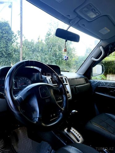 Mitsubishi Pajero io 1998, 378,000 km - 1.8 л - Bakı
