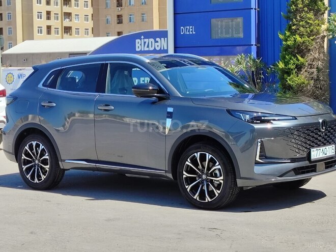 Changan CS 55 Plus 2025, 0 km - 1.5 l - Bakı