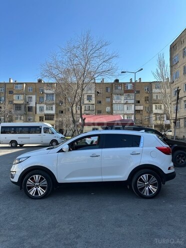 Kia Sportage 2014, 177,000 km - 2.4 l - Bakı