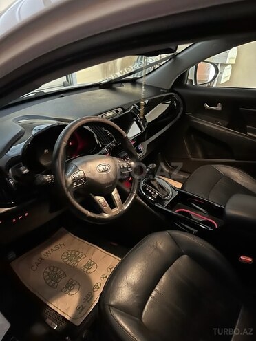 Kia Sportage 2014, 177,000 km - 2.4 l - Bakı