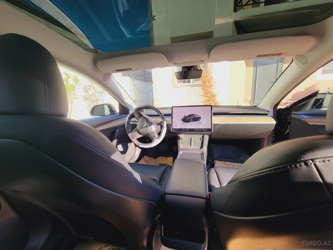 Tesla Model 3 2023, 21,000 km - 0.0 l - Bakı