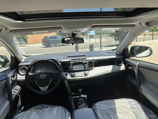Toyota RAV4 2018, 100,000 km - 2.4 l - Bakı