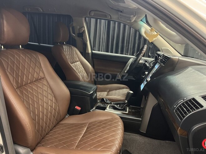 Toyota Land Cruiser Prado 2009, 190,000 km - 2.7 l - Bakı