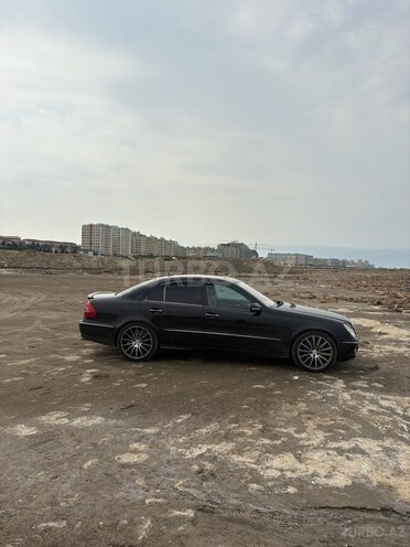 Mercedes E 350 2008, 314,000 km - 3.5 l - Quba