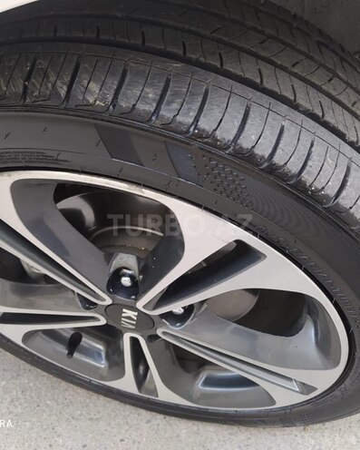 Kia Cerato-7