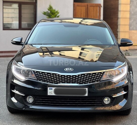 Kia K5-1