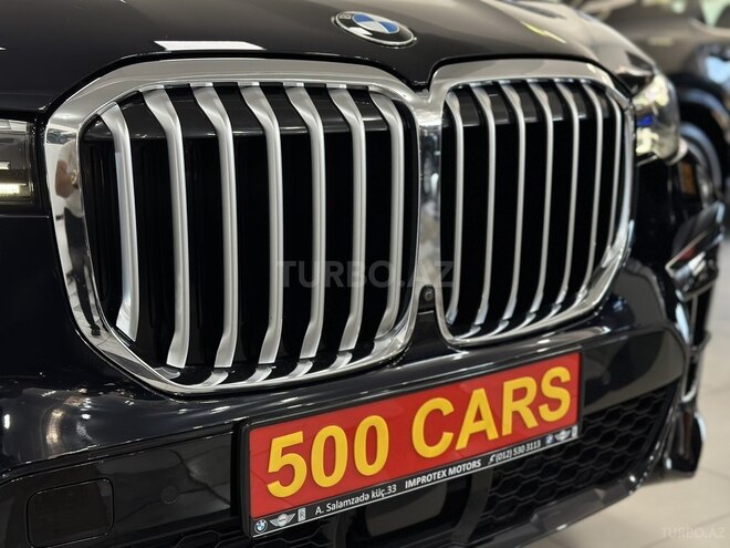 BMW X7-9