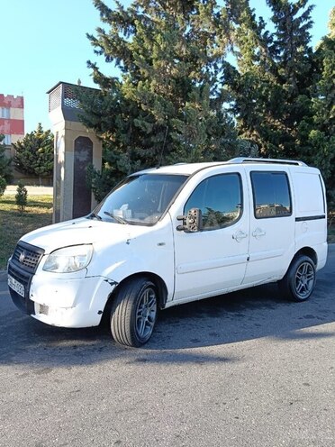 Fiat Doblo 2007, 200,000 km - 1.4 l - Bakı