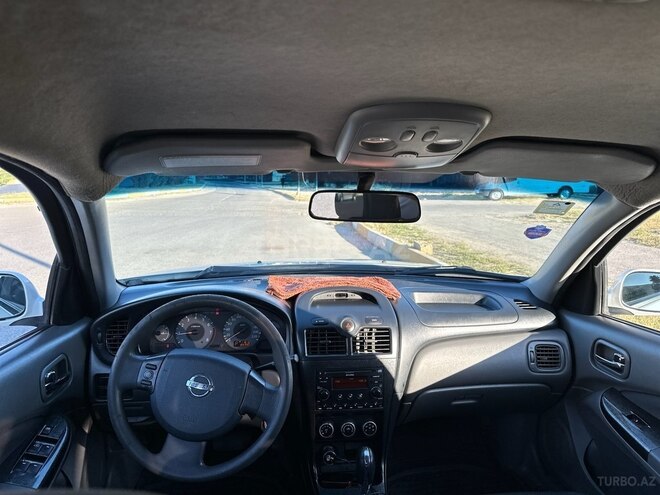 Nissan Sunny 2010, 186,000 km - 1.6 l - Sumqayıt