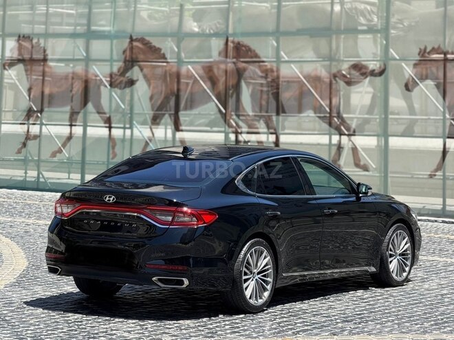 Hyundai Grandeur 2018, 281,000 km - 2.2 l - Bakı