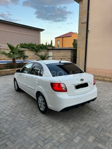 Kia Rio 2010, 153,000 km - 1.4 л - Bakı
