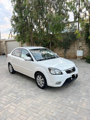 Kia Rio 2010, 153,000 km - 1.4 л - Bakı