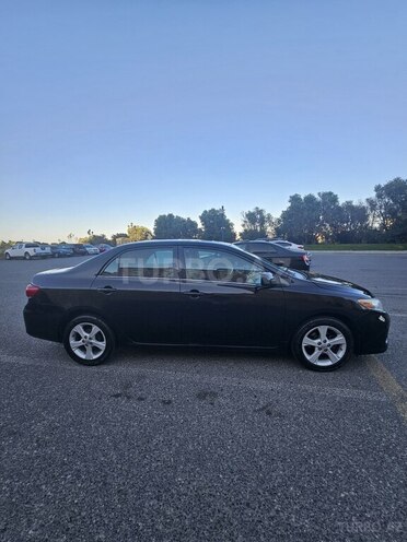 Toyota Corolla 2013, 231,746 km - 1.8 l - Bakı