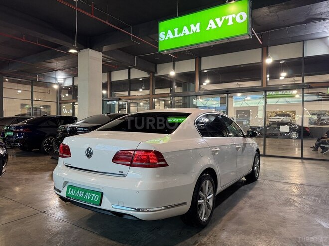 Volkswagen Passat 2014, 248,000 km - 1.8 l - Bakı